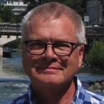 <em><em>David Farneth</em></em> <em><em>David Farneth</em></em>